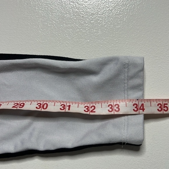 PINK Victoria’s Secret Black Leggings size S - Picture 12 of 12